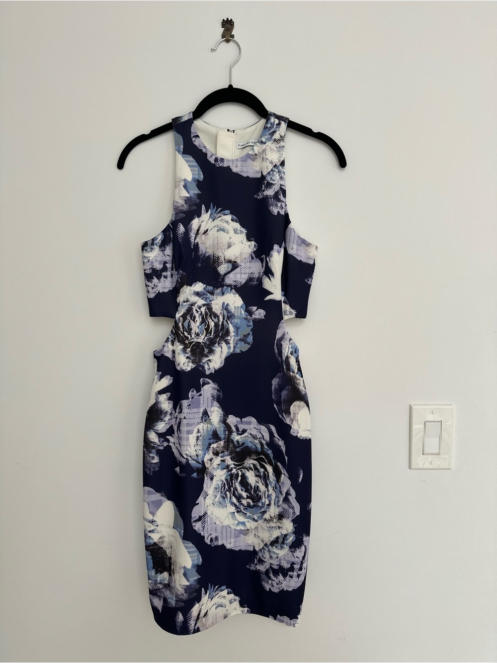 Finders Keepers XS Navy, Purple & White Floral Cutout Midi Dress